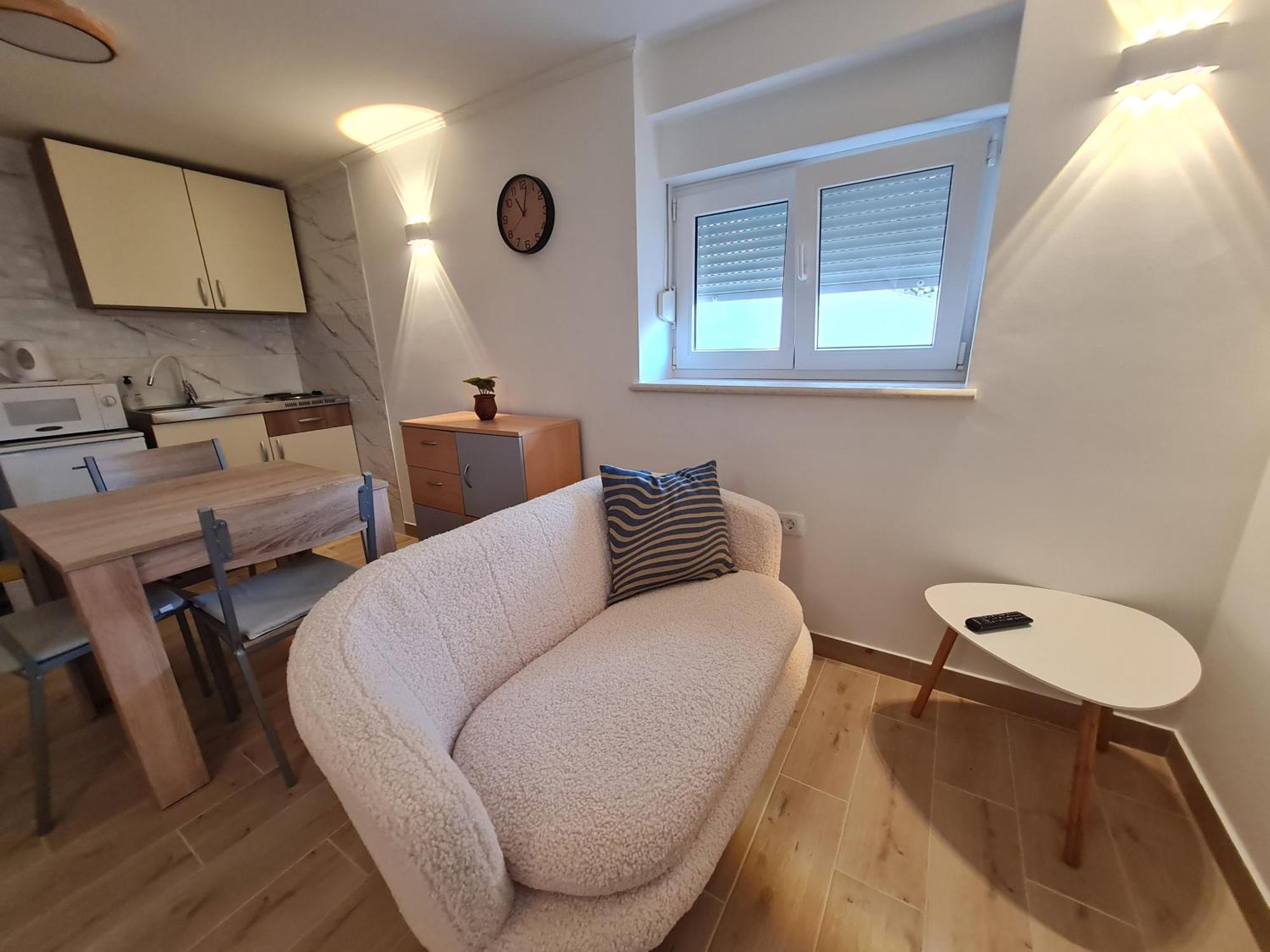 Apartman Luka Klenovica Exteriör bild